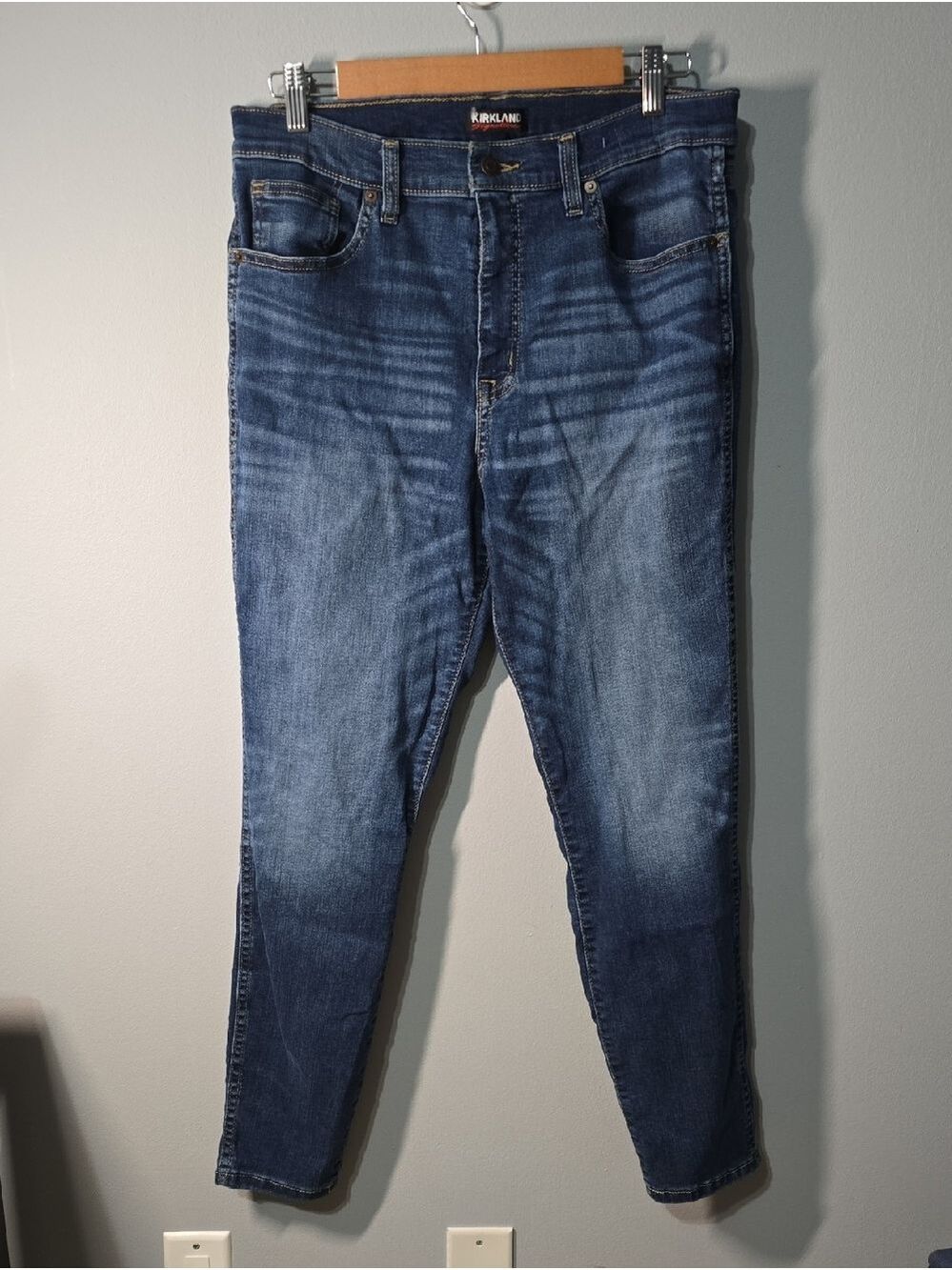 Kirkland Signature Jeans Women's Size 14 Navy Blue Denim Jeans High Rise Skinny